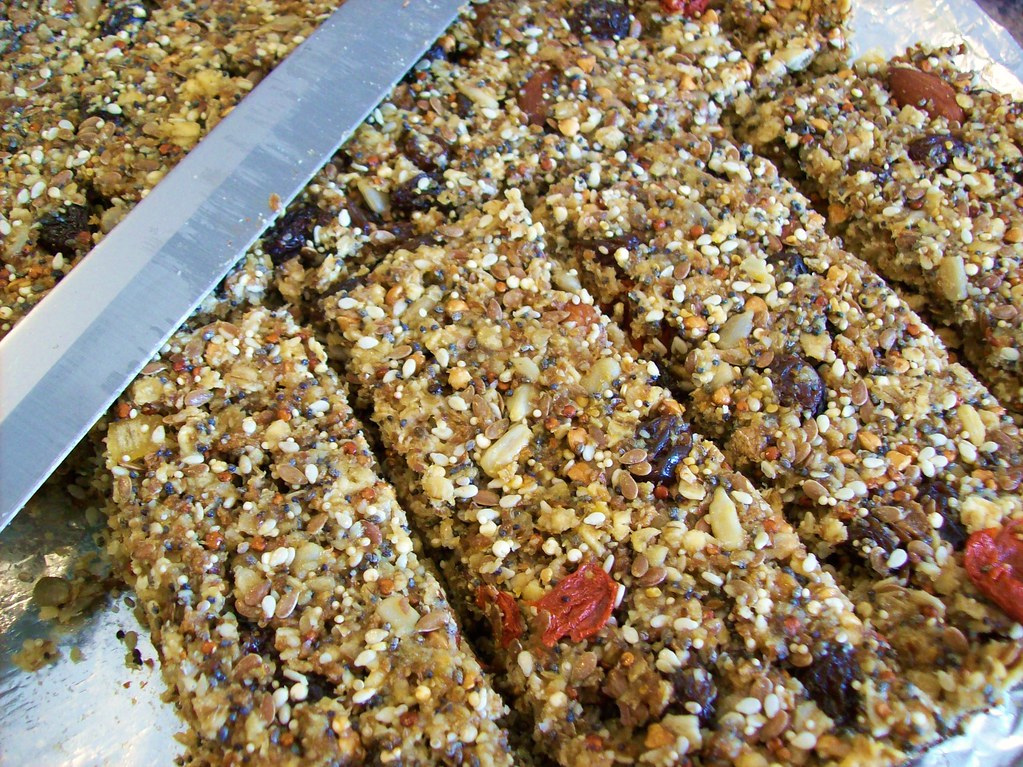 honey almond granola bars
