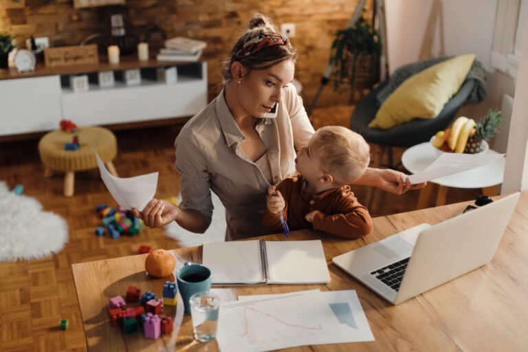 Mom’s Viral Post on Balancing Work and Parenting Sparks Discussion