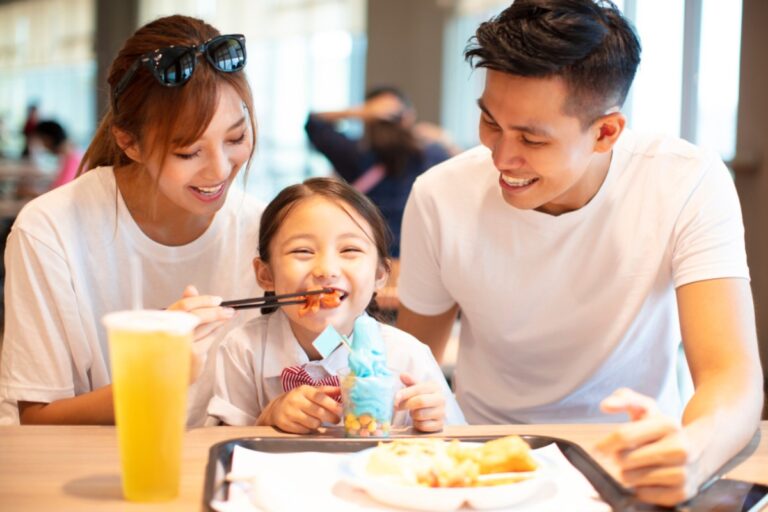 Eating Out Once a Week With Your Family Is now A Luxury and It's Breaking Hearts