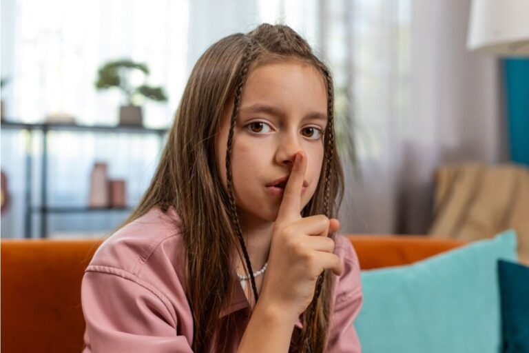 A Mom Says Her Child Came Back From a Weekend Visit With Secrets They Won’t Explain, and It’s Changing the Dynamic at Home