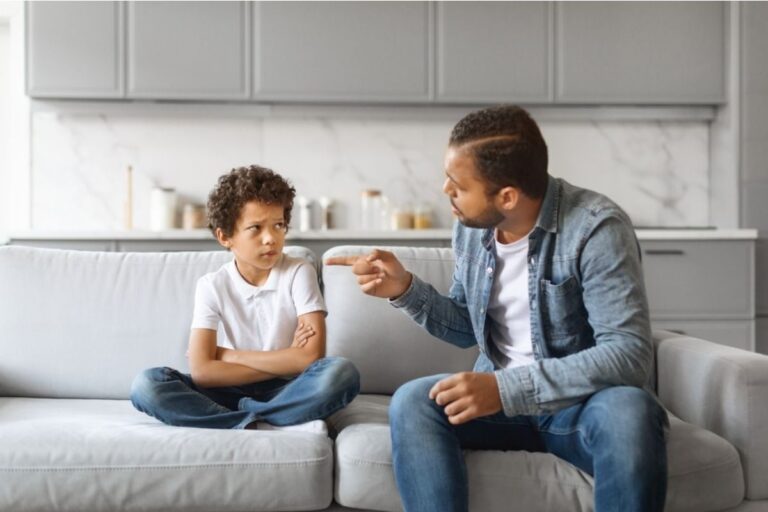 Dad Says He Focused on “Teaching Discipline First,” Now His Kids Say They Missed Out on Feeling Understood