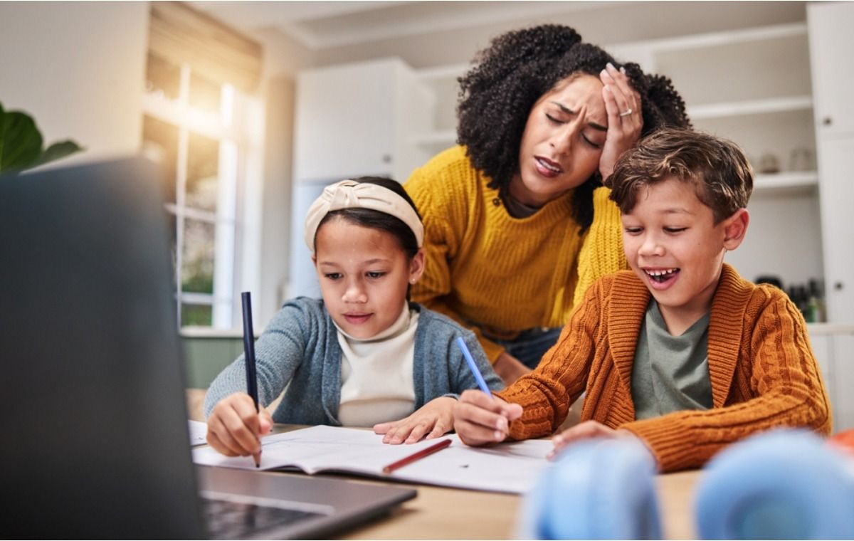 Mom Says She Tried to Recreate School at Home in Year One of Homeschooling, Now She’s Warning Others, “That Was My Biggest Mistake”