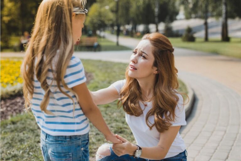 Mother Realizes She’s Been Apologizing to Her Kids for Everything, Now She’s Wondering If It’s Doing More Harm Than Good