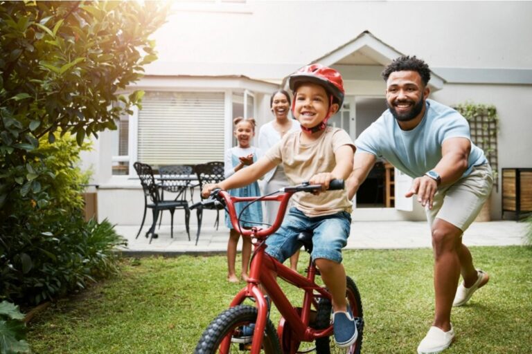 Parent Says They Tried to Be Their Child’s “Best Friend,” Now They Feel Like There’s “No Respect Left at All”