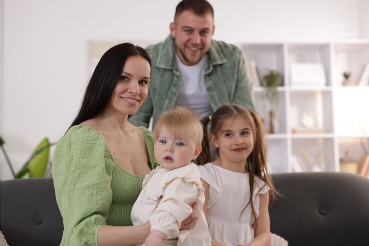 Parents Are Noticing Kids Outgrowing Traditions Faster Than Expected and Say “It’s Happening Too Soon”