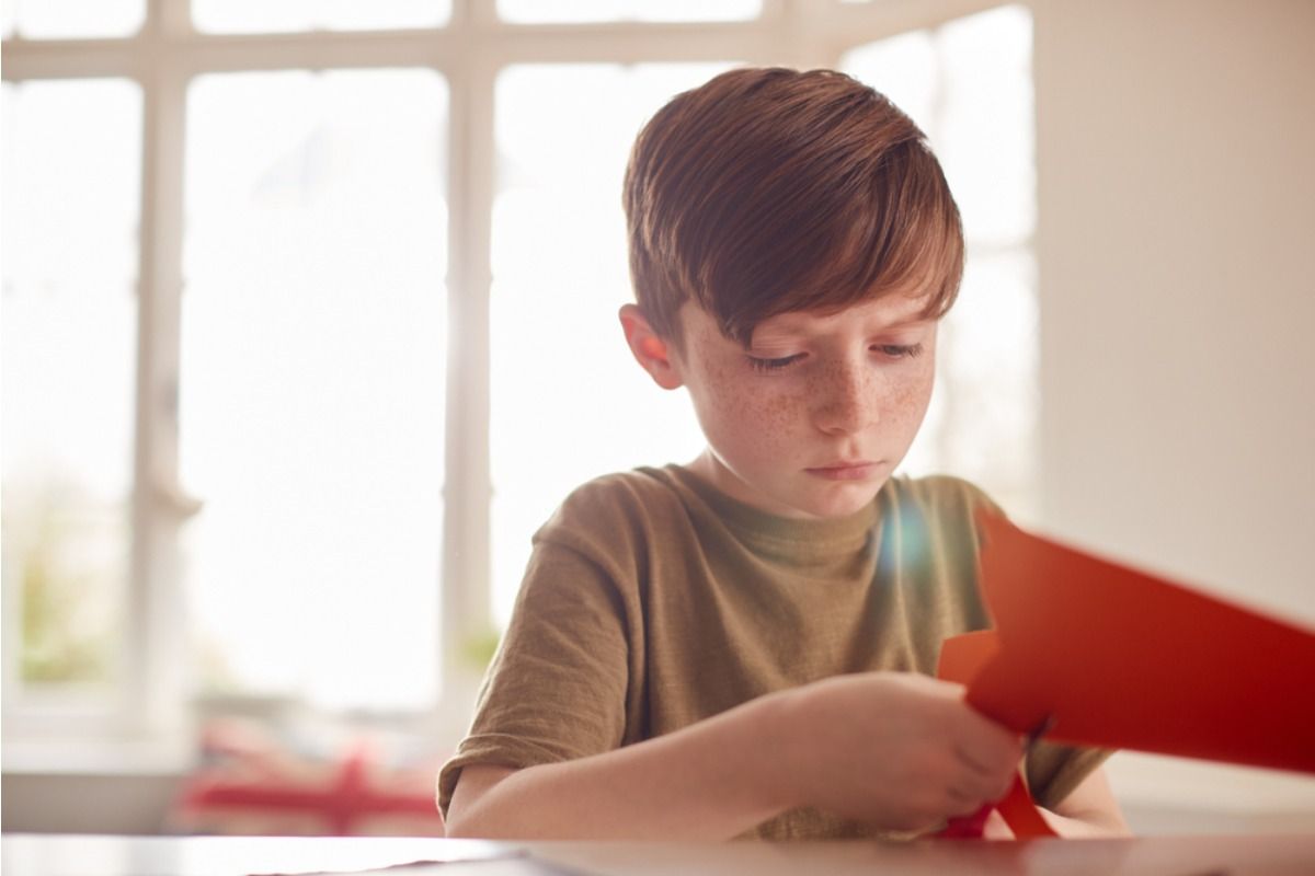 A Mom Says Her Child Came Home With a Written “Friendship Contract,” and She’s Not Sure Who Created It or Why