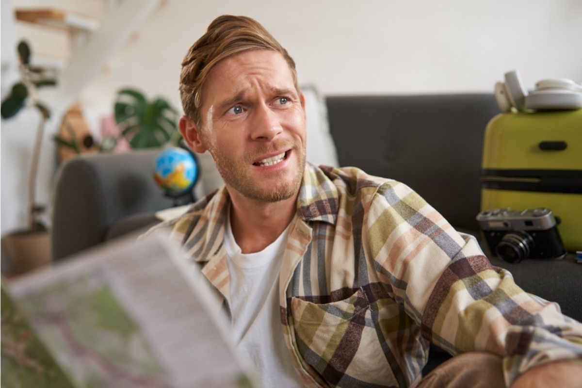 Dad Says He Refused to Keep Lending Money to Relatives Who Never Pay Him Back, Now He’s Being Called “Selfish”