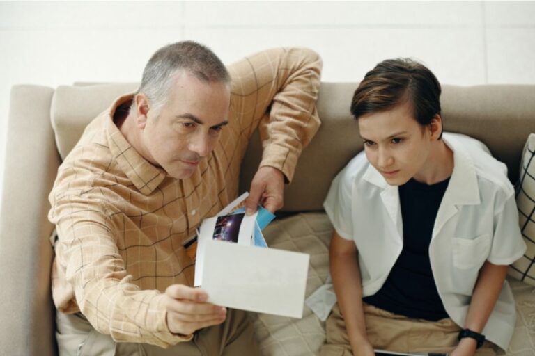 Dad Says He Refused to Keep Paying for His Son’s Expensive Hobby That He Never Finishes, Now He’s Being Called “Unsupportive of Interests”