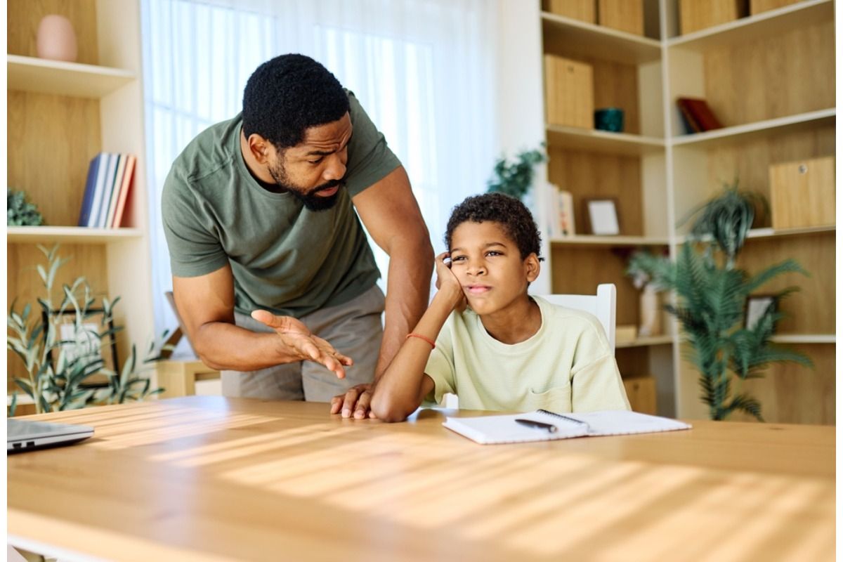 Dad Says He Refused to Let His Child Drop Out Mid-Year, Now the Teen Says He’s “Forcing a Life They Don’t Want”