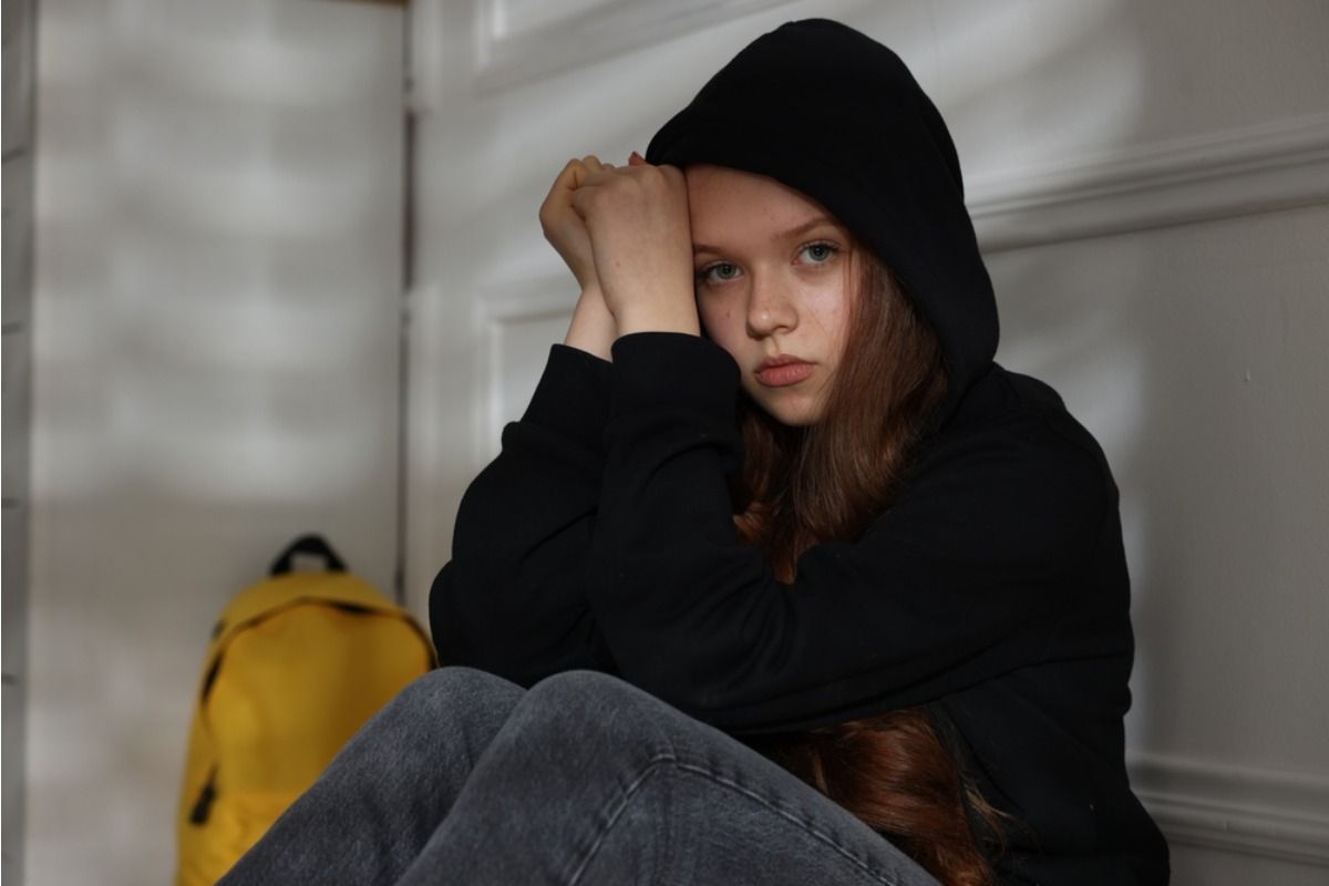 Daughter Says She Refused to Apologize for Setting Boundaries at a Family Gathering, Now Relatives Say She’s “Ruining Family Peace”