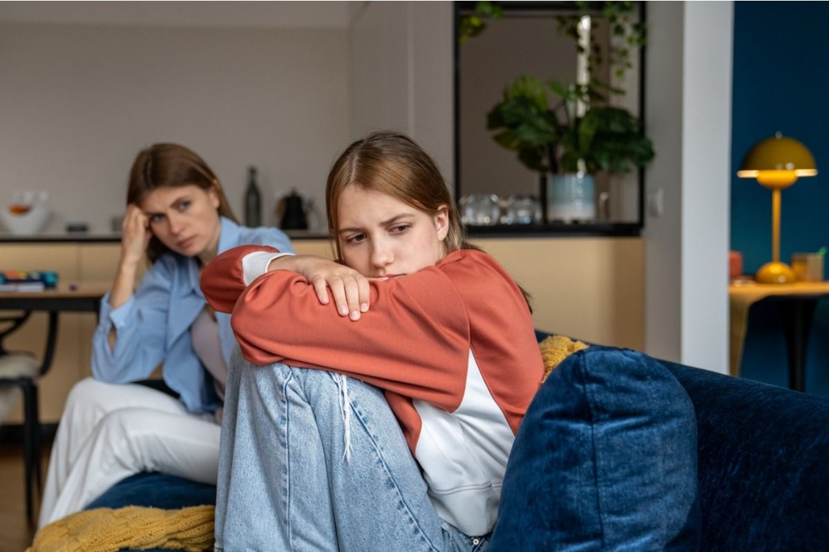 Daughter Says She Refused to Change Seats at a Family Event After Being Left Out of Planning, Now Relatives Say She “Made Everything Awkward”