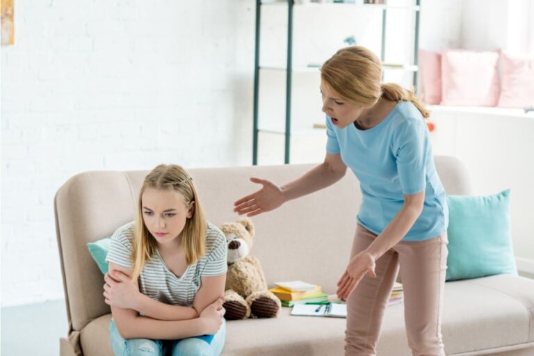 Mom Says She Refused to Let Her Child Attend a Party Without Knowing the Parents, Now the Teen Says She’s “Too Controlling”