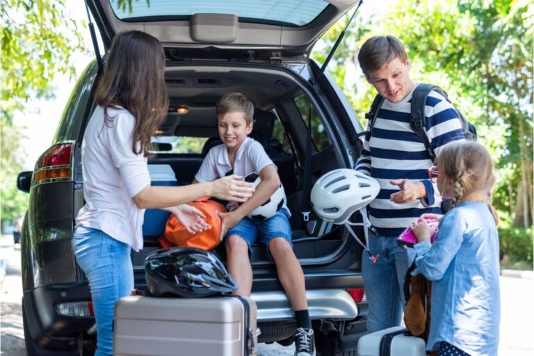 Mom Says She Refused to Let Her Child Invite Extra Friends on a Family Trip, Now the Kid Says She “Makes Everything Less Fun”