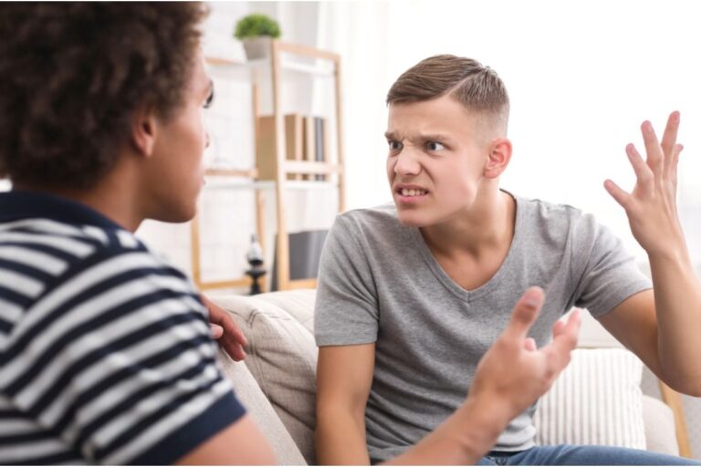Mom Says She Refused to Let Her Child Stay Up All Night for a Party, Now Other Parents Say She’s “Too Controlling”