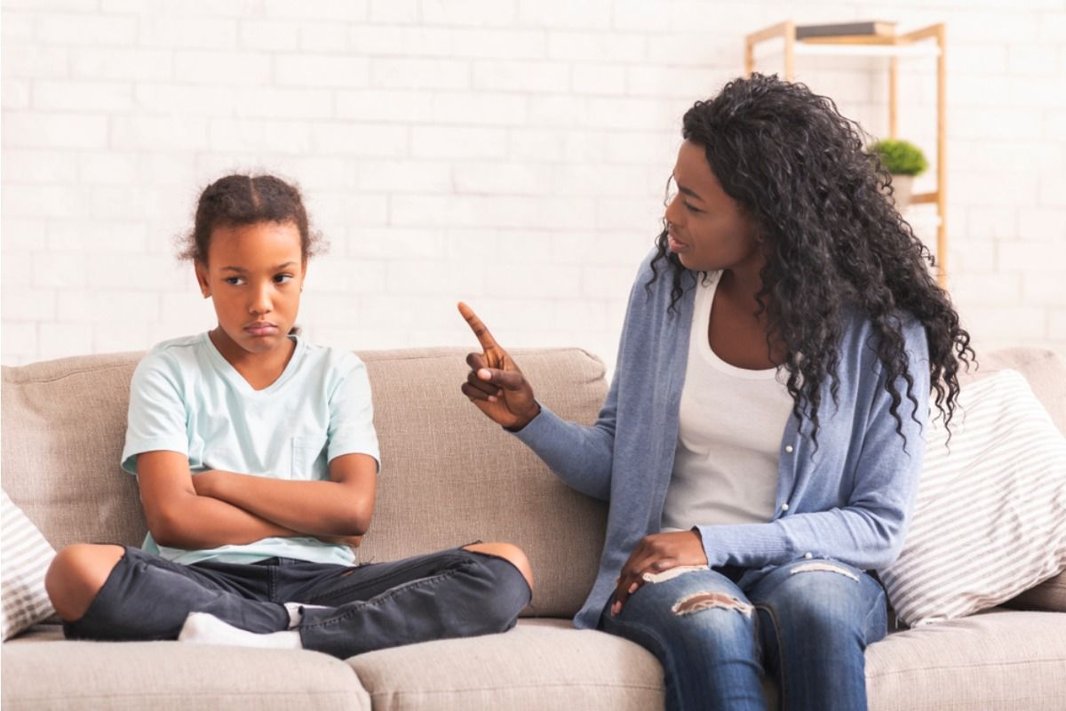 Mom Says She Refused to Replace the Expensive Shoes Her Child Lost at School, Now the Kid Says She “Doesn’t Care”