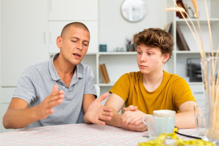 Teen Says He Refused to Participate in a Family Business Plan, Now His Parents Say He’s “Wasting a Future Opportunity”