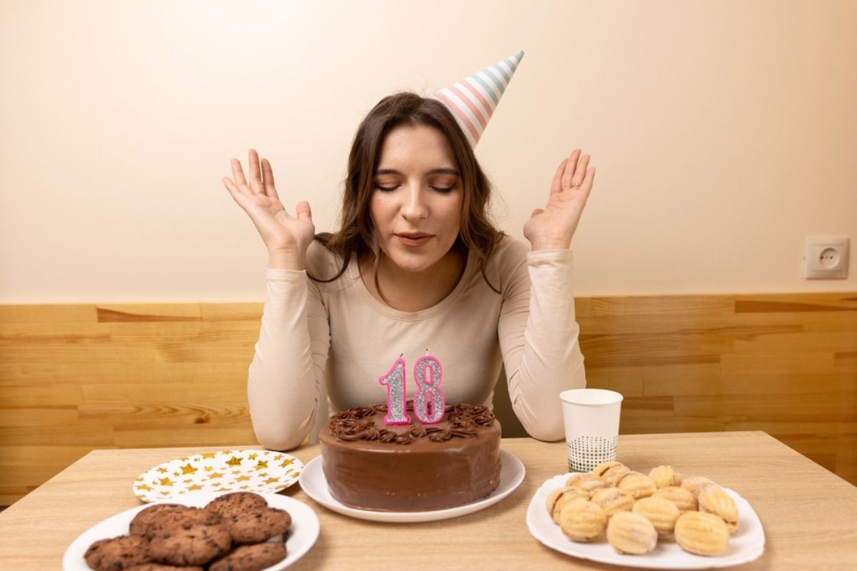Teen Says She Refused to Spend Her Birthday at a Family Gathering Planned by Her Parents, Now Relatives Say She’s “Ungrateful”