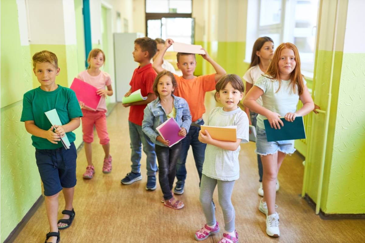 A Dad Says His Son's School Suspended Recess for the Whole Grade Because of One Kid's Behavior, and Nobody Explained Why to the Other Parents