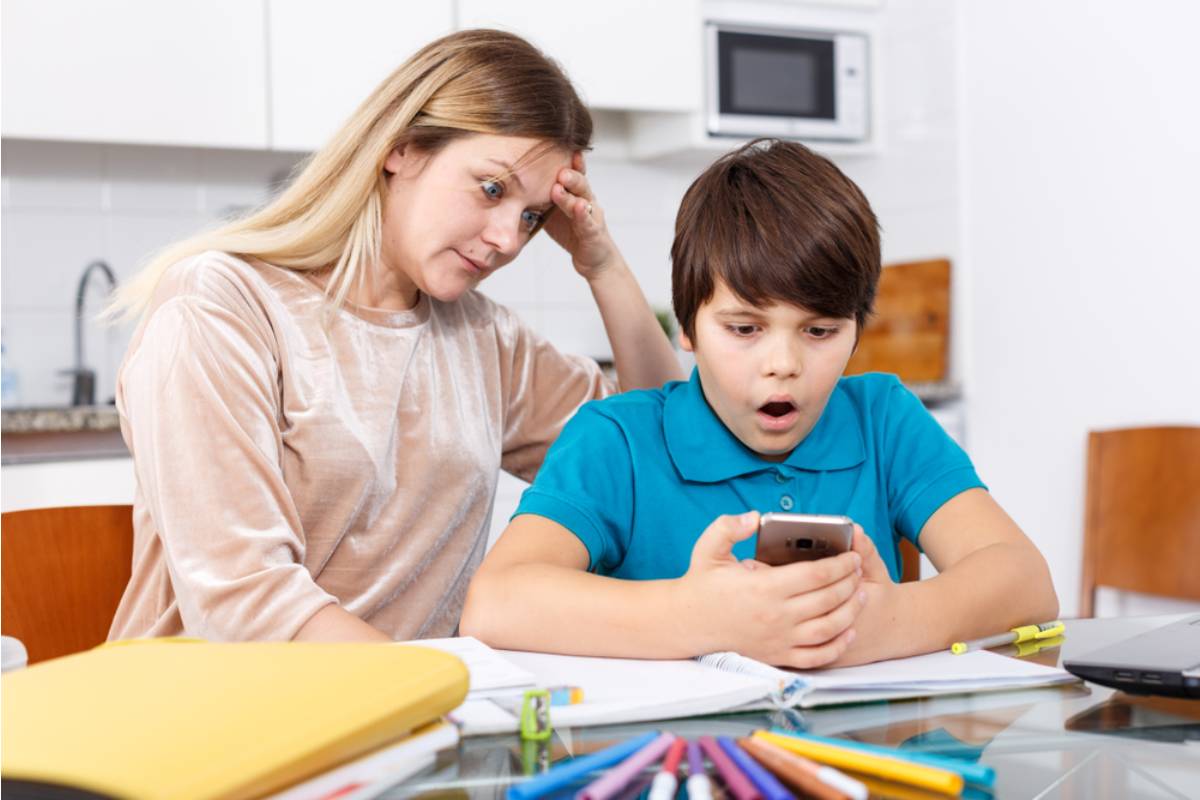 A Mom Says Her Child's School Switched to a New Reading App Mid-Year and Half the Class, Including Her Son, Has Quietly Fallen Behind Since