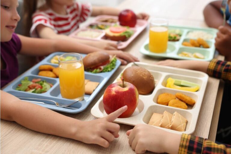 A Mom Says Her Son's School Switched Lunch Vendors and Half the Kids With Dietary Restrictions Now Have Nothing Safe to Eat