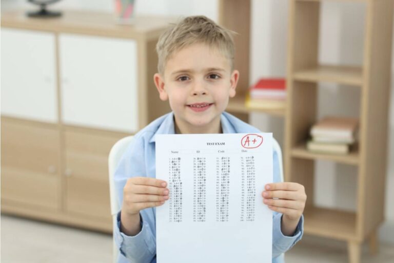 A Mom Says Her Son's Teacher Has Been Giving Him Perfect Scores All Year but He Can Barely Read a Full Paragraph Out Loud