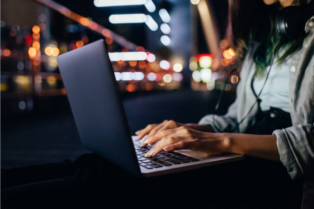 A Teacher Says a Parent Emailed Her at 11 PM Demanding a Grade Change and Cc'd the Principal Before She Could Even Respond