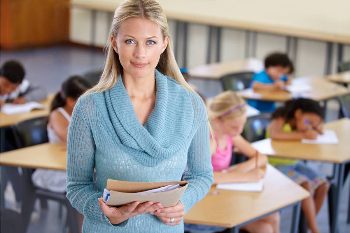 A Teacher Says a Parent Showed Up Uninvited to Sit in the Back of Her Classroom "Just to Observe," and the Principal Said She Has to Allow It