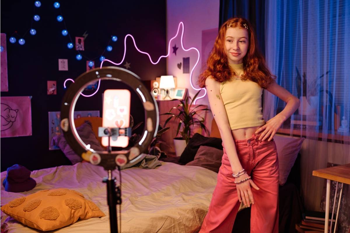 Dad Says He Refused to Fund His Teen's Influencer Dreams After Seeing the Content She Was Planning to Post