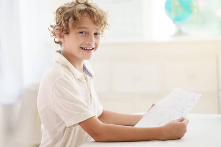 Mom Says She Refused to Sign a Class Petition Asking the Teacher to Give No Homework on Weekends, Now the Other Parents Have Turned Against Her