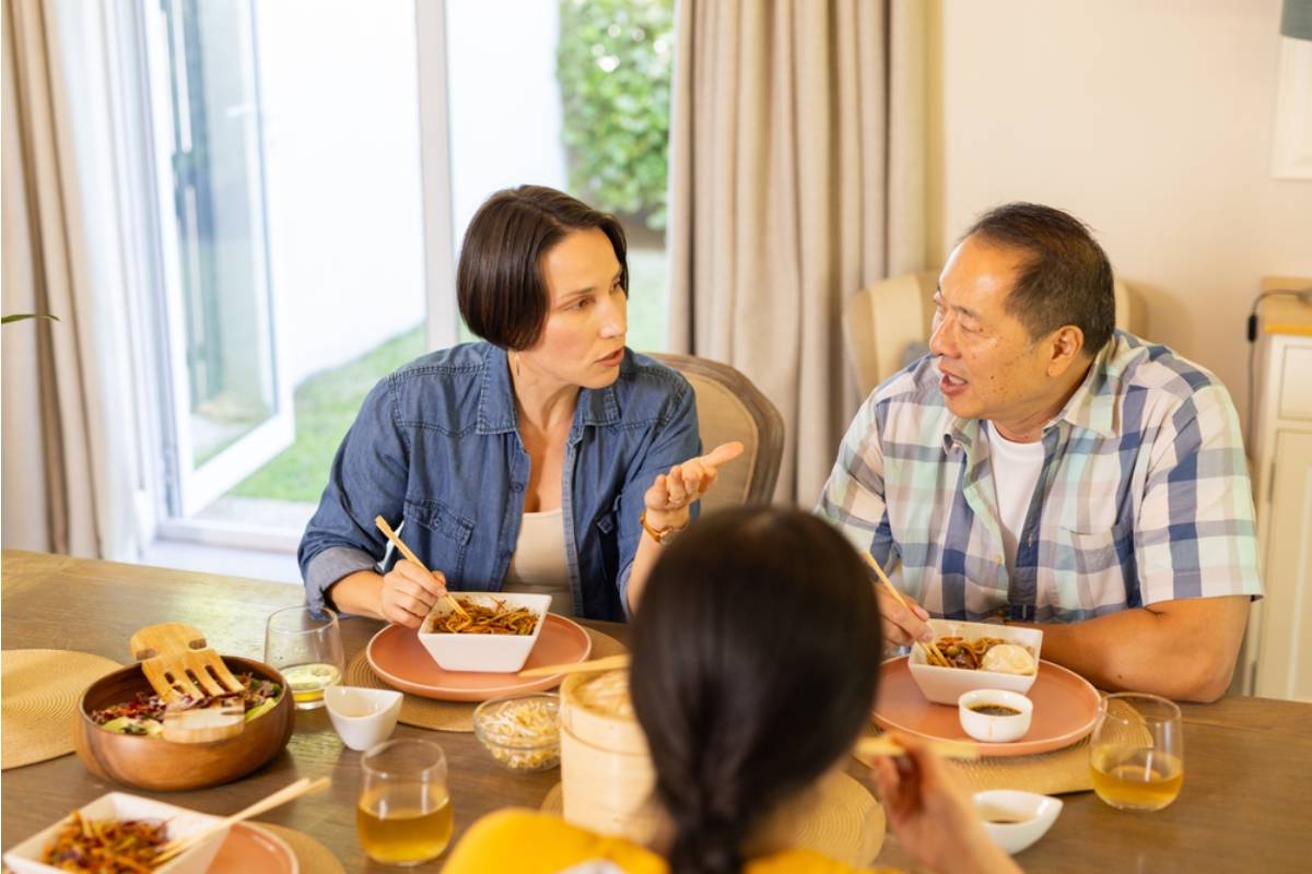 Mom Says She Refused to Stay Quiet When a Relative Criticized Her Parenting at Thanksgiving, Now She's Been Uninvited to Christmas