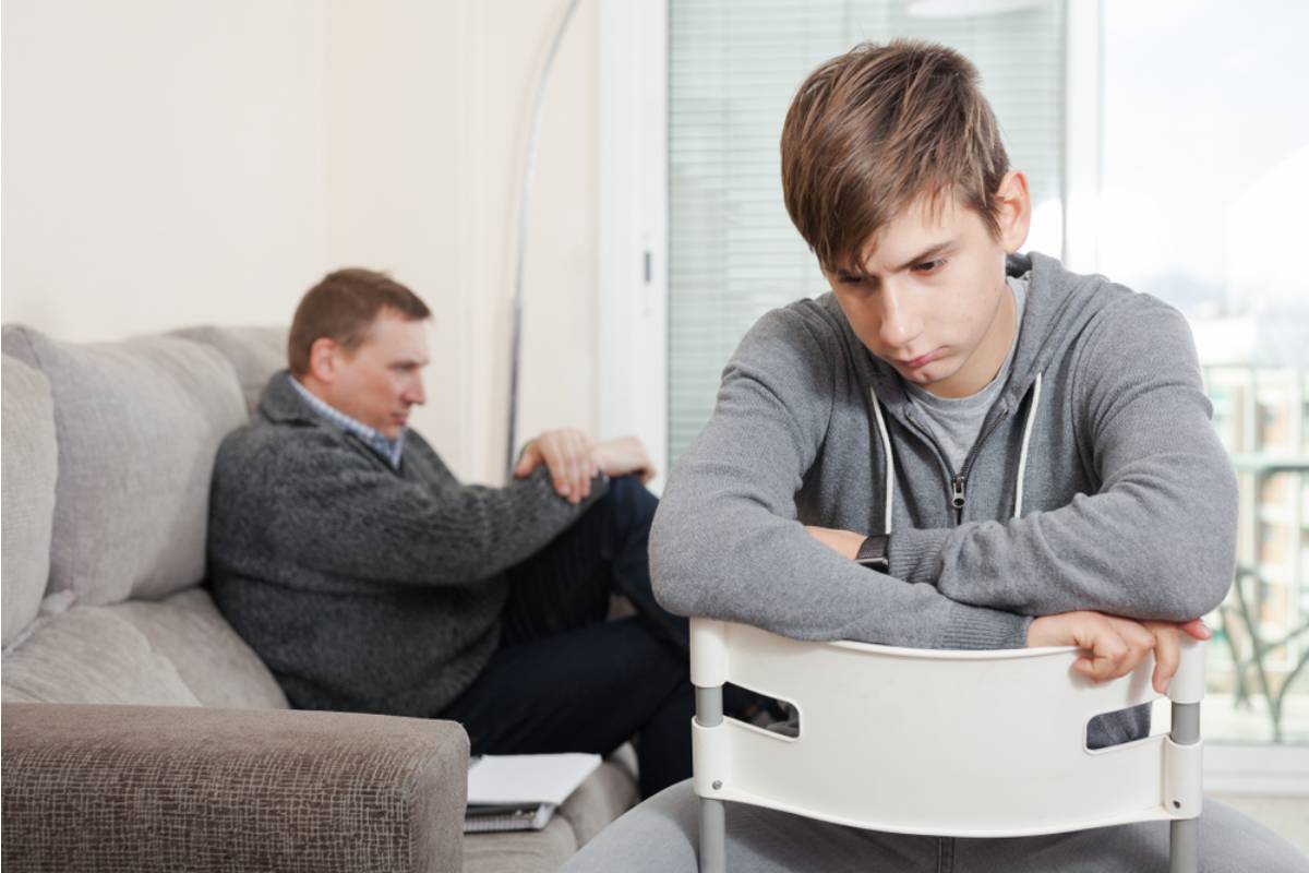Son Says He Refused to Be the Middleman in His Parents' Arguments Anymore, Now His Family Says He's Gone Cold