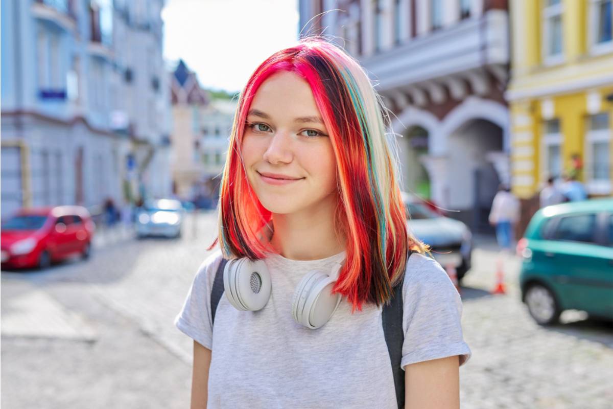 Teen Says She Refused to Change Her Appearance for Her Aunt's Wedding After Being Told She Looked Too Edgy for the Photos