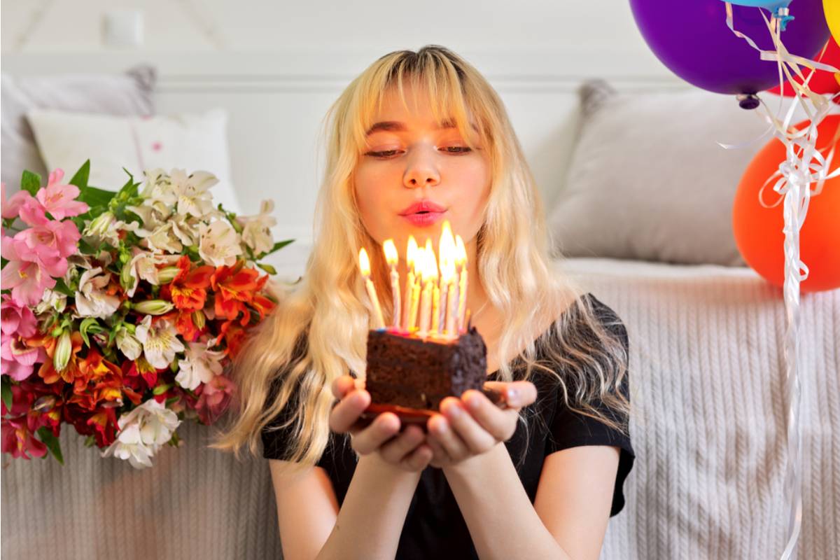 Teen Says She Refused to Let Her Mom Plan Her Sweet 16 Around What Looks Good for Photos, Now Her Mom Says She's Throwing the Whole Vision Away