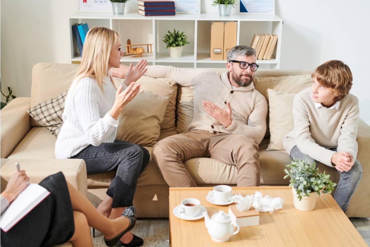 Dad Says He Refused to Let His Mother Tell His Kids "Spanking Never Hurt Me" One More Time at Dinner, Now She Says He's "Forgetting Where He Came From"