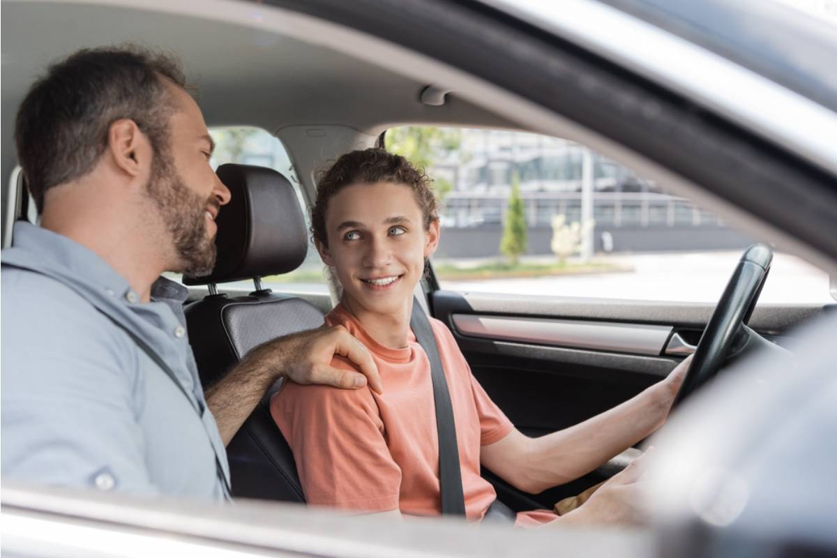 Dad Says He Refused to Let His Son Borrow the Car for a Trip He Hadn't Approved, Now His Son Says He's "Treating Him Like a Child at 19"