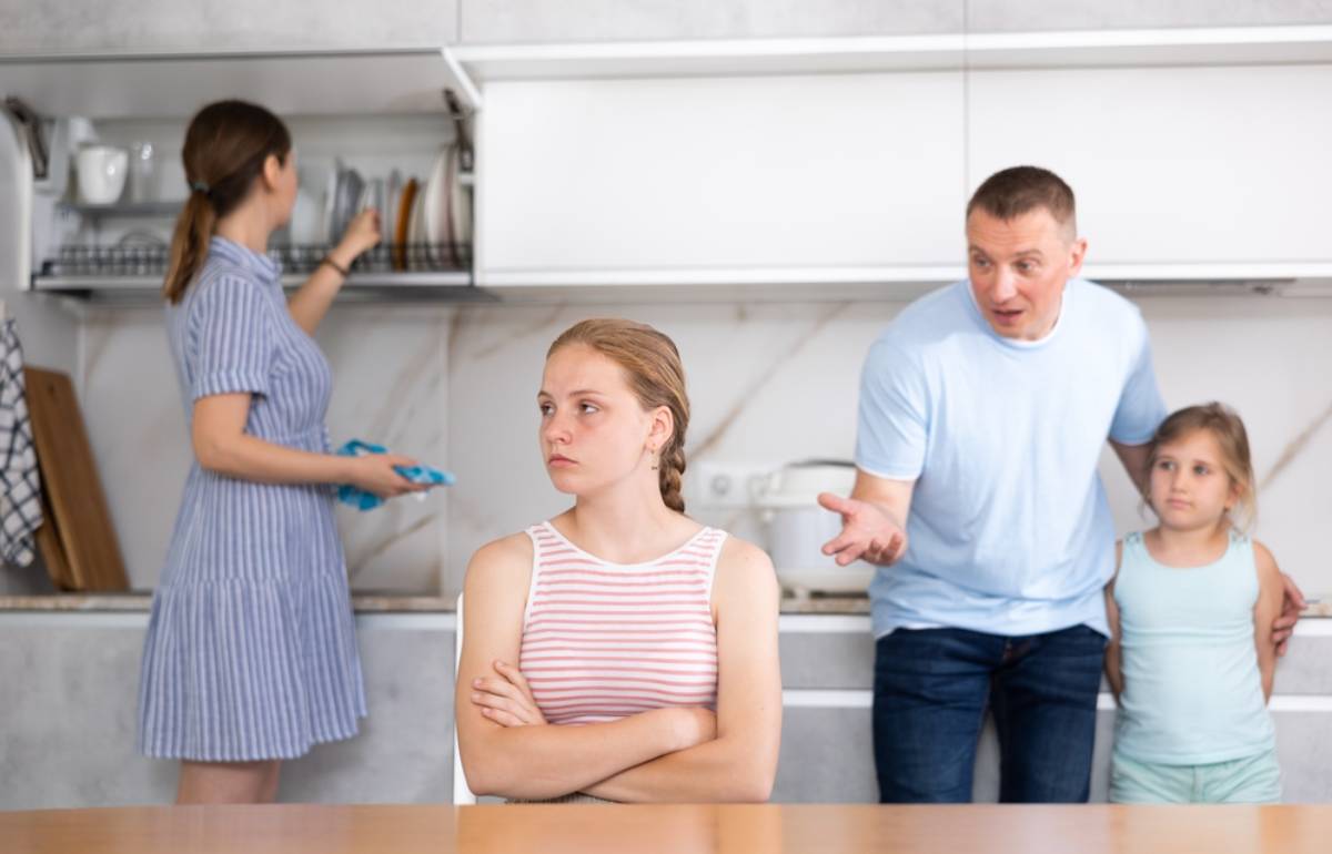 Dad Says He Refused to Let His Daughter Drop AP Classes Halfway Through the Semester, Now Her Counselor Says He's "Prioritizing a Transcript Over Her Mental Health"