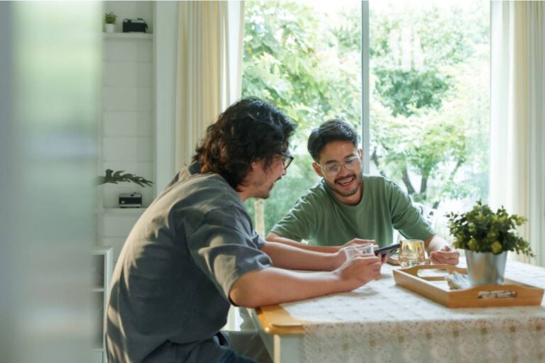 Dad Says He Refused to Let His Brother Skip Paying Him Back for the Third Loan in a Row, Now Their Mom Says He's "Keeping Score Like a Stranger"