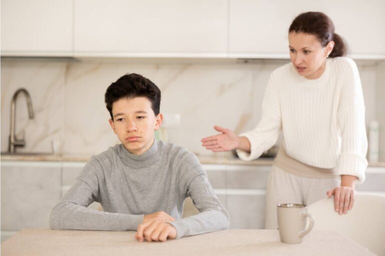 Mom Says She Refused to Let Her Cousin Use Her Kids' Photos for a Holiday Card Without Asking, Now the Family Group Chat Has Gone Silent on Her