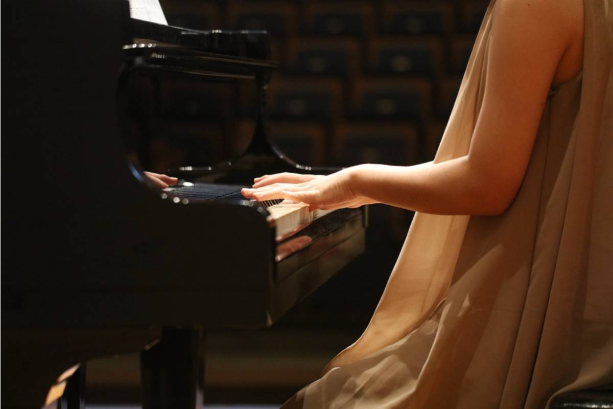 A Dad Says His Daughter's Recital Was Rescheduled Without Notice and He Missed It Because the School Sent the Update to the Wrong Email on File