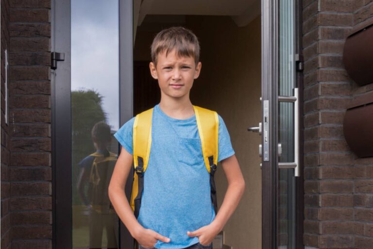 A Dad Found Out His Son Had Been Forgoing the School Field Trips All Year by Saying He Wasn't Interested When Really the Cost Was Never Something He Wanted to Bring Up