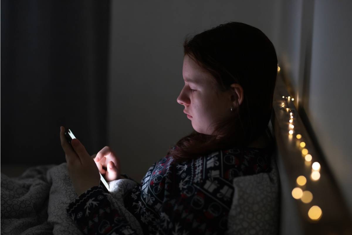 A Mom Found Out Her Daughter Had Been Logging Into the School Library Catalog at Night Just to Read Books Online Because She Was Too Shy to Check Them Out in Person