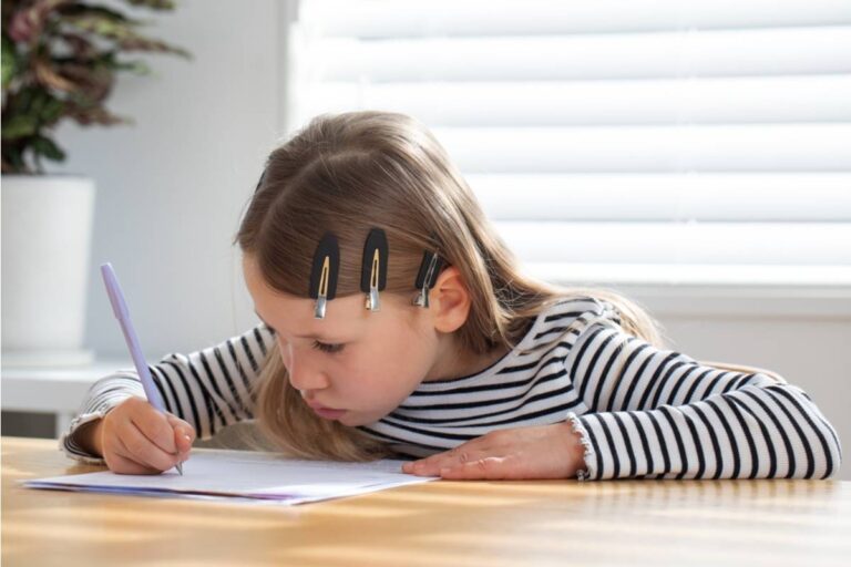 A Mom Found Out Her Daughter Had Been Writing Her Worries on Small Pieces of Paper and Hiding Them Inside Her Pencil Case Because She Didn't Want Anyone to Find Them in Her Room