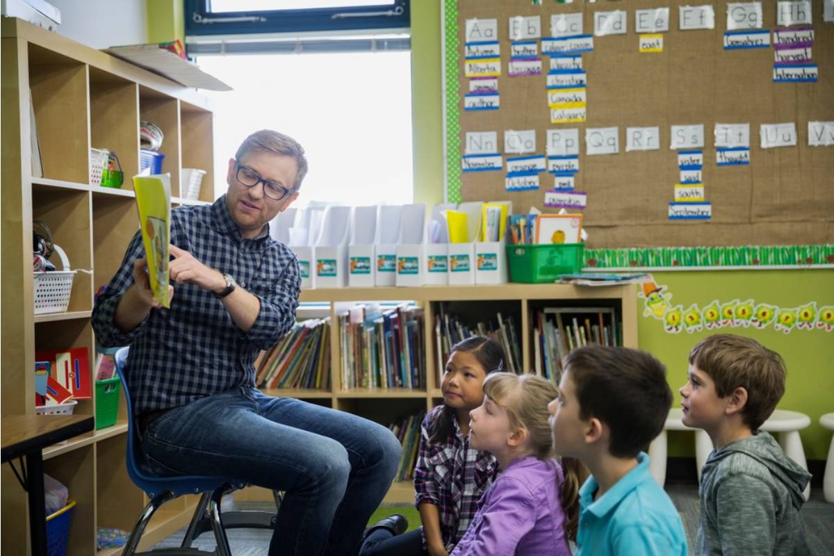 A Mom Says Her Son's Class Was Told to Write a Letter to Their Future Selves and His Teacher Read His Out Loud Without Asking