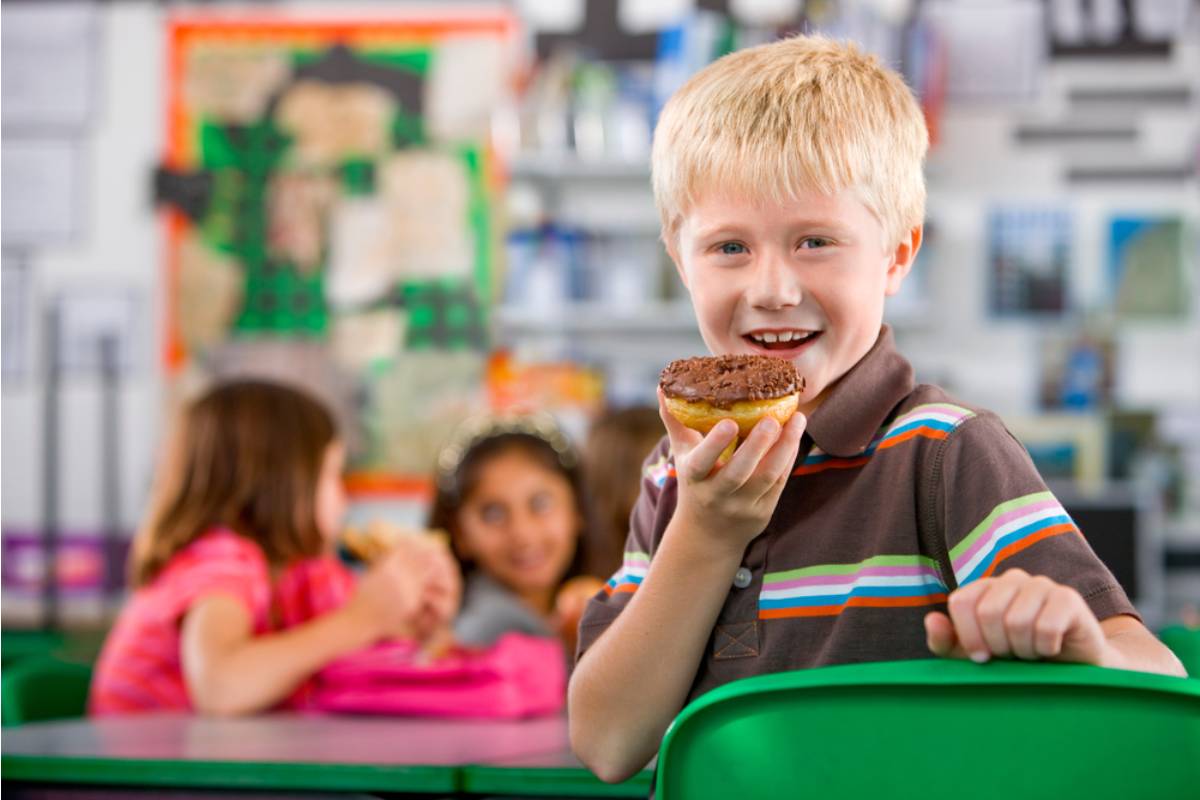 A Mom Says Her Son's School Held a Dads and Donuts Event With No Alternative Offered and Her Son Sat at the Table Alone Until a Teacher Finally Noticed