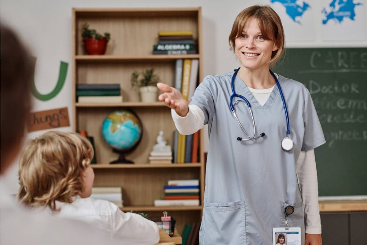 A School Nurse Says a Student Asked Her if Worrying About Your Parents Every Night Is Something a Doctor Can Fix