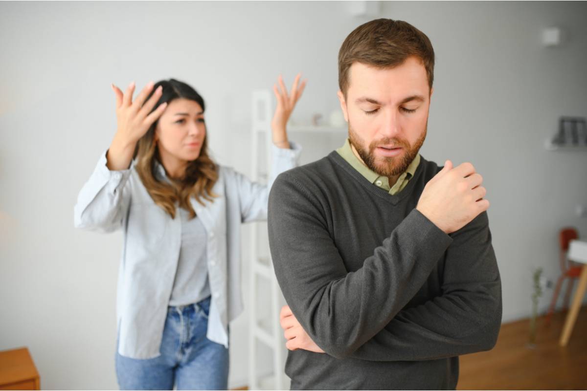 Dad Says He Refused to Let His Ex-Wife Tell Their Son He Could Live With Her Full Time Without Discussing It With Him First, Now She Says He's Putting Paperwork Above His Own Child's Happiness