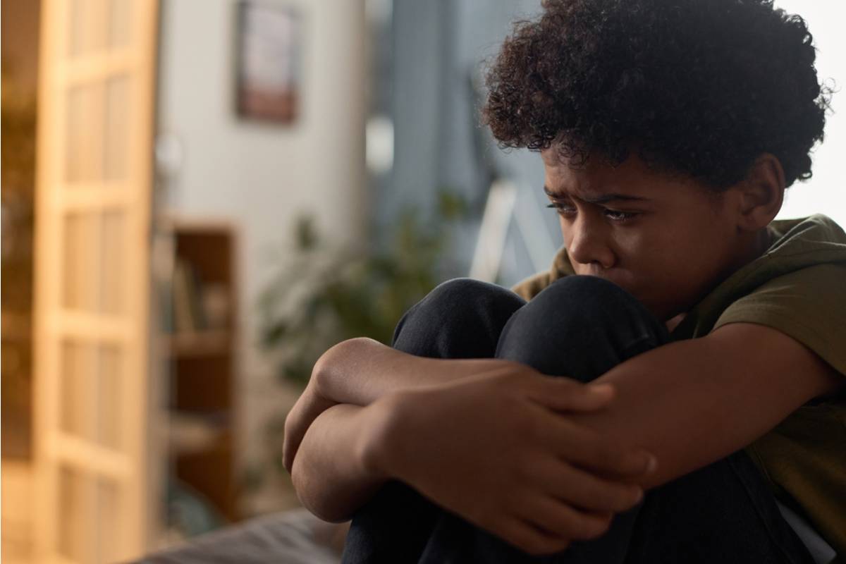 Dad Says He Refused to Let His Mother Tell His Son That Crying at His Age Was Something to Grow Out Of, Now She Says He's Raising a Boy Who Won't Know How to Be a Man