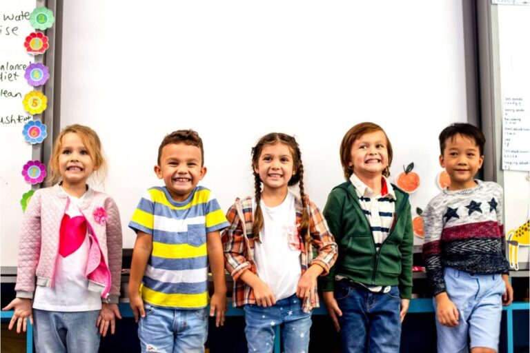 Dad Says He Refused to Let His Son Retake a Class Photo After Being Told His Smile Looked Forced, Now the School Says He's Holding Up the Process for Everyone