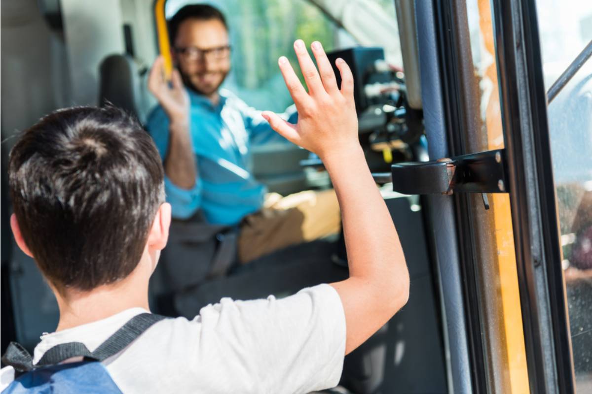A Mom Found Out Her Son Had Been Waving at the School Bus Driver Every Morning Because She Was the Only Adult Who Waved First