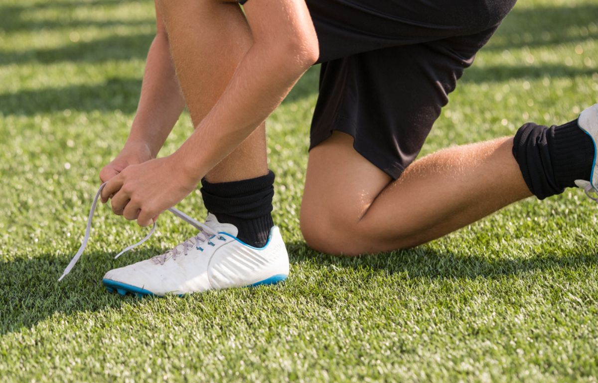 A Dad Found Out His Son Had Been Telling Coaches He "Forgot" His Cleats So He Wouldn't Have to Explain They Were Too Small and No One Had Replaced Them